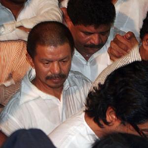 Bal Thackeray's trusted aide joins Shinde camp