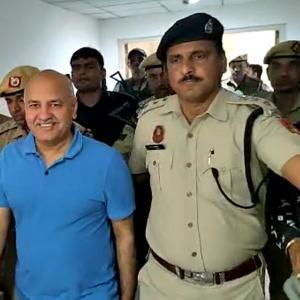 ED claims to have new evidence against Sisodia