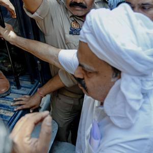 Am being harassed in Sabarmati jail, says Atiq Ahmed
