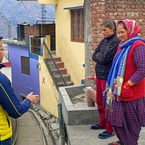 'Would die here': Locals reluctant to leave Joshimath