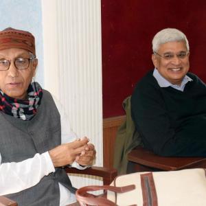 Rivals CPM, Cong come together to fight Tripura poll