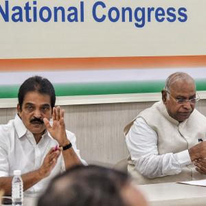 Cong to oppose Centre's Delhi ordinance in Parliament