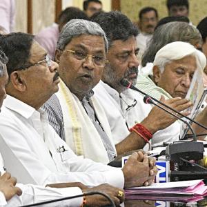 Karnataka Cabinet rolls out Cong's 5 poll guarantees
