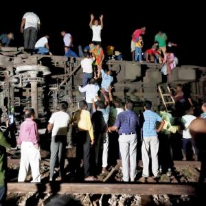 Modi calls meet to review situation Odisha train crash