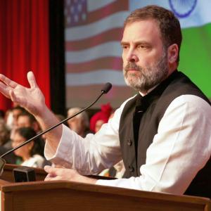 'We love you too': New York Crowd Tells Rahul