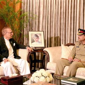 Pak Army Chief Is In No Mood To Forgive Imran Khan