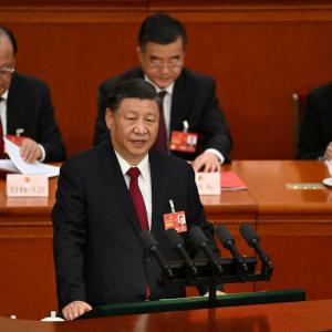 Xi vows to build China into 'Great Wall of Steel'