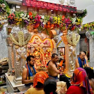 Navratri: Devotees Flock Mumbai Temple