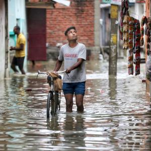 Heavy rains kill 19 in UP in 24 hrs, schools shut