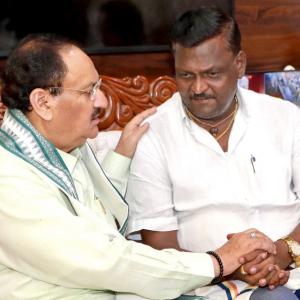Karnataka govt to transfer Neha murder case to CID
