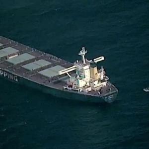 Navy to check pirates in Gulf of Aden, Somalian coast