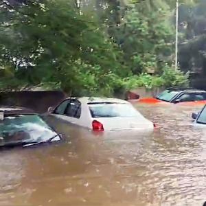 Heavy rains flood several areas of Pune, 4 dead