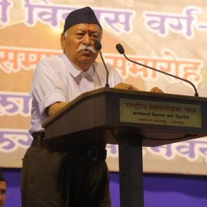 True 'sevak' is never arrogant: RSS chief