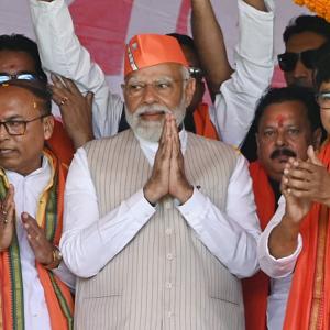Modi among first 195 BJP LS nominees; See full list