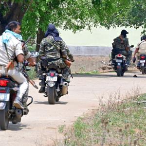 Cop, Naxalite killed in encounter in Chhattsigarh