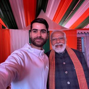 Modi takes a selfie with his Kashmiri 'friend'