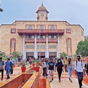 Foreign students in Guj varsity attacked over namaaz
