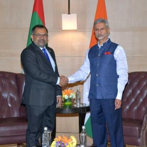 India fully withdraws soldiers from Maldives