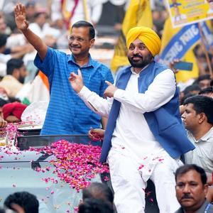 Kejriwal holds first roadshow after release from jail