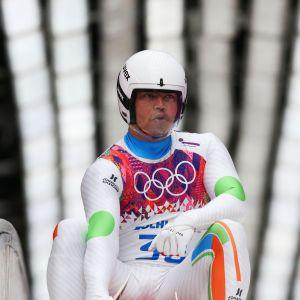 Luger Keshavan 37th after penultimate round