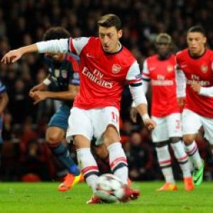 Ozil still affected by penalty miss, says Wenger