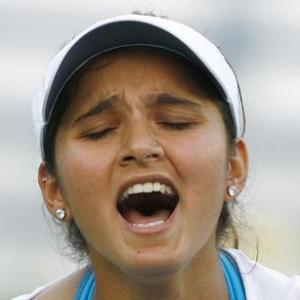 Sania sent packing by Schiavone at Japan Open
