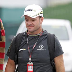 Barrichello's crashes out in his 300th race