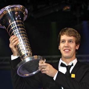 Vettel handed trophy, Korean GP wins award