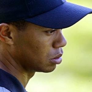 Tiger Woods sets no date for return to competition