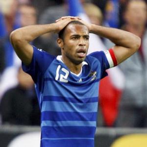 Henry quits international football