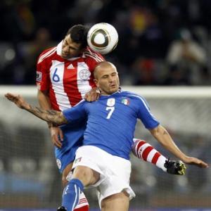 Unimpressive Italy, France leave fans wanting