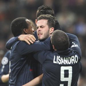 Lyon dump Real Madrid out of Champions League
