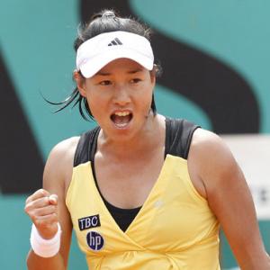 French Open: Safina stunned by Date Krumm