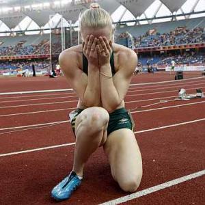 CWG: Tearful Pearson takes solace in hurdles gold