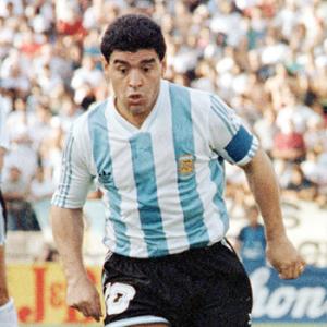 Messi fails to match Maradona success in Argentina shirt - Rediff.com