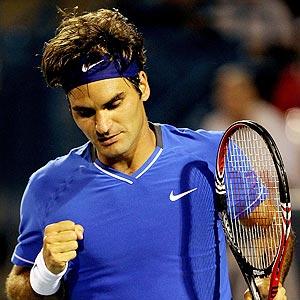 Federer sinks Del Potro at Cincinnati Open