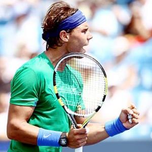 Cincinnati: Tsonga out, Djokovic and Nadal through