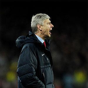 Wenger confused by UEFA touchline ban rules