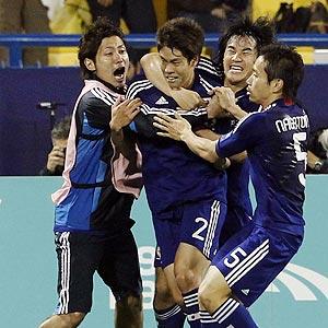 Asian Cup: Japan rally to enter semi-finals