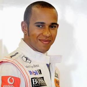 Hamilton to start F1 season under new management