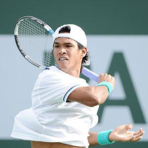Indian Wells: Somdev beats Malisse, meets Nadal