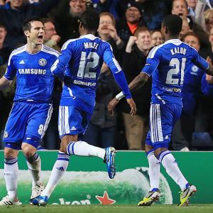 Chelsea thwart Benfica challenge, Real have it easy