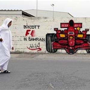 F1 chiefs give green light to Bahrain GP
