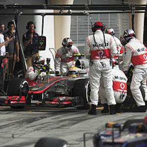 Hamilton livid at pit crew for losing valuable time