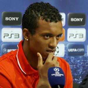 Manchester United may dump Portuguese winger Nani