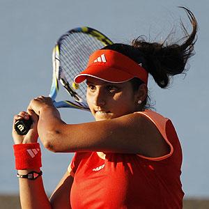 US Open: Sania moves into Rnd 2, Bhupathi-Bopanna out