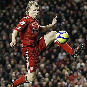 FA Cup: Kuyt gives Liverpool win over Manchester United