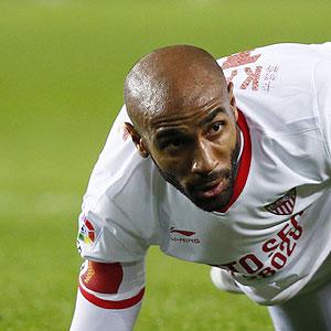 Kanoute latest big name to head for China