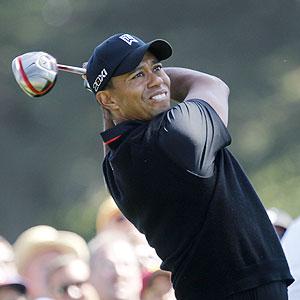 Woods, Mickelson to miss cut; Simpson leads