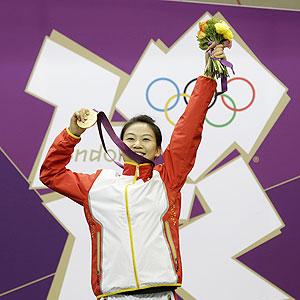Chinese shooter Yi Siling wins first gold at London Games